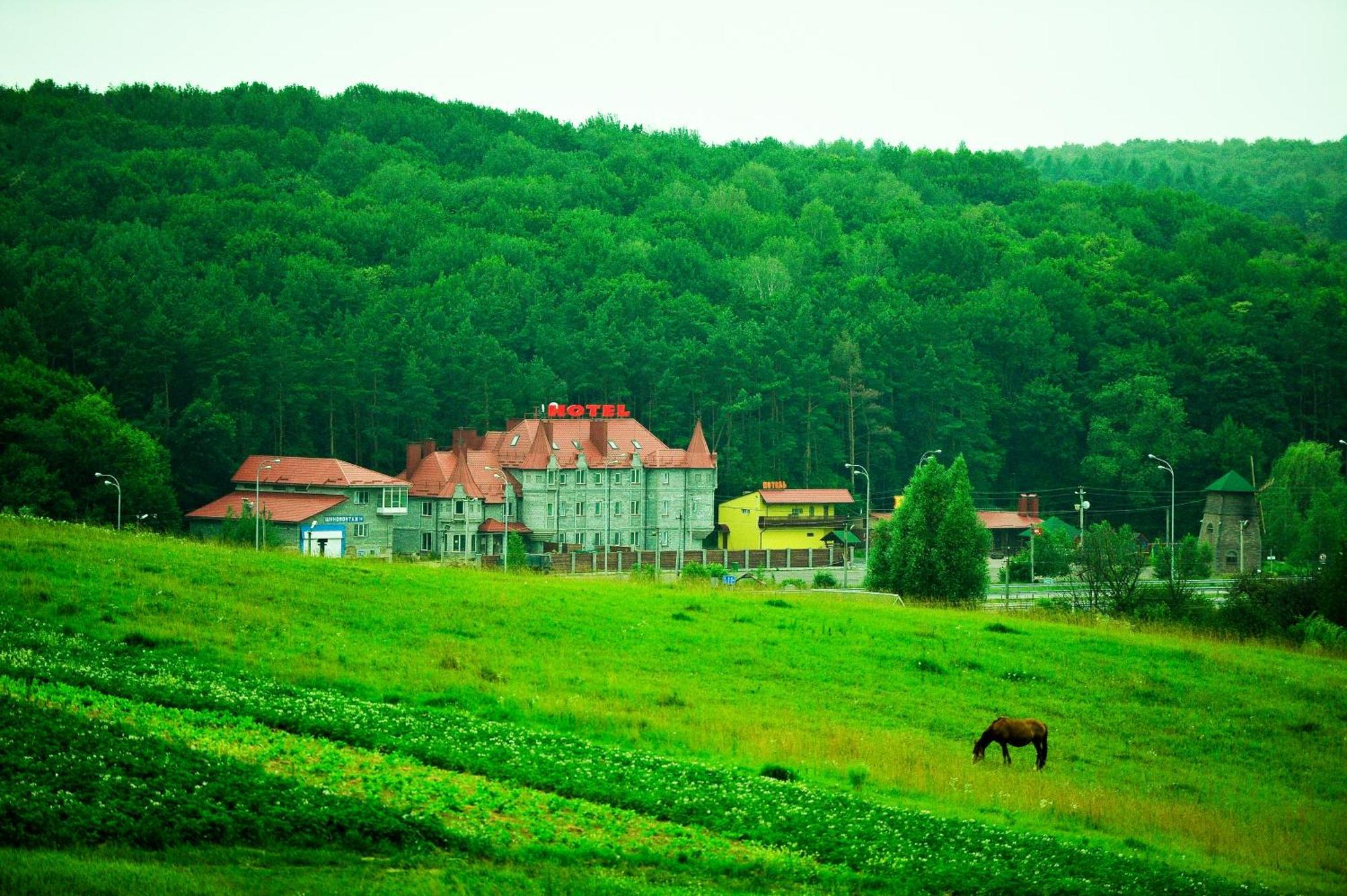 Hotel Oazis-M Babin Exteriér fotografie
